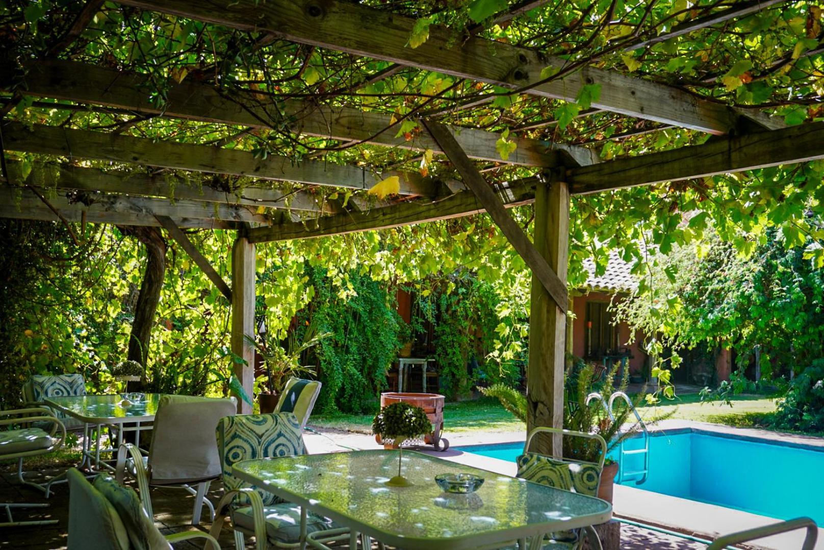 Entre Vinas Bed & Breakfast Santa Cruz Exterior photo